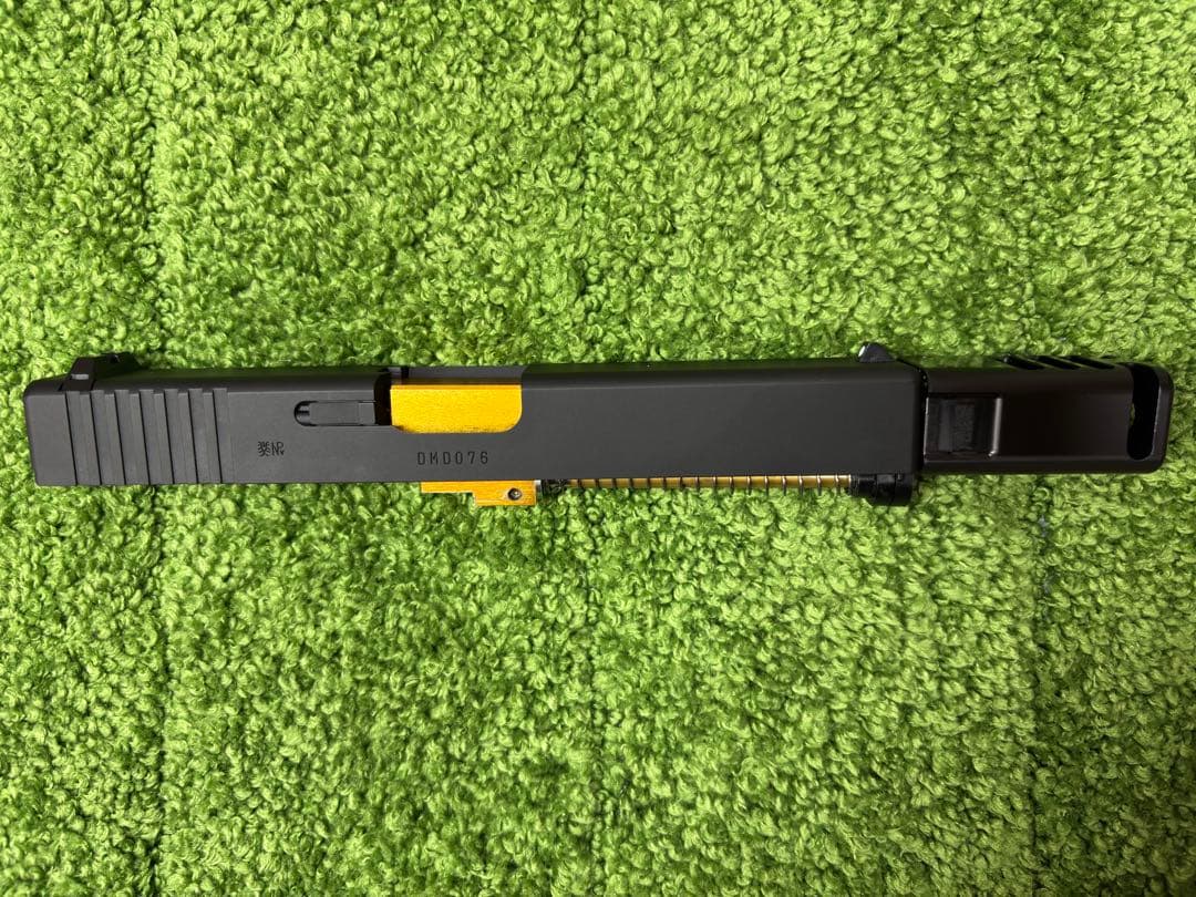 東京マルイ グロック17 3rd カスタム品　フリーダムアート　アキュコンプ仕様