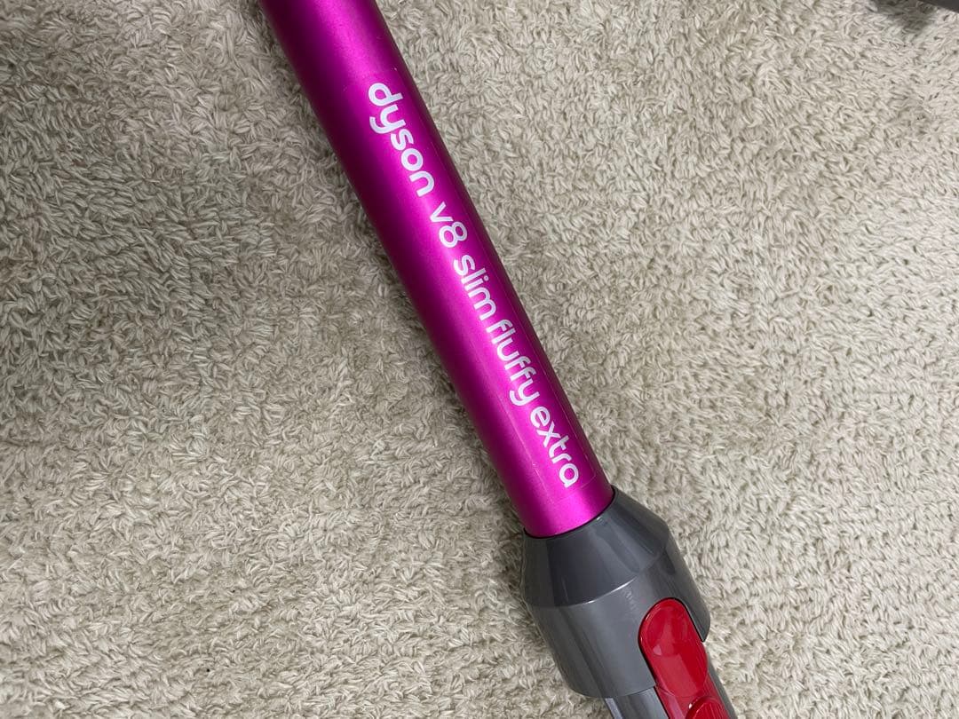 Dyson v8 slim Fluffy SV10KSLM コードレス掃除機