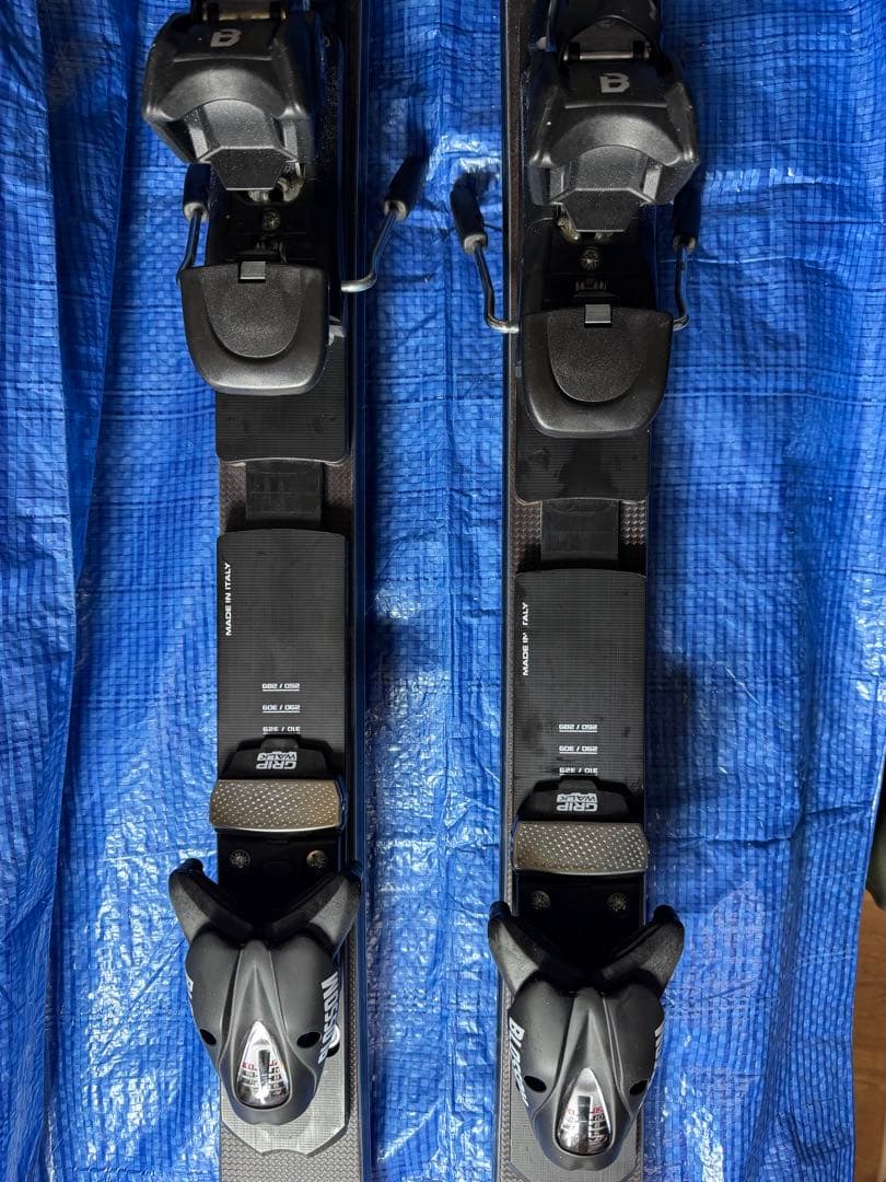 BLOSSOM ブロッサム 23-24 Elegante