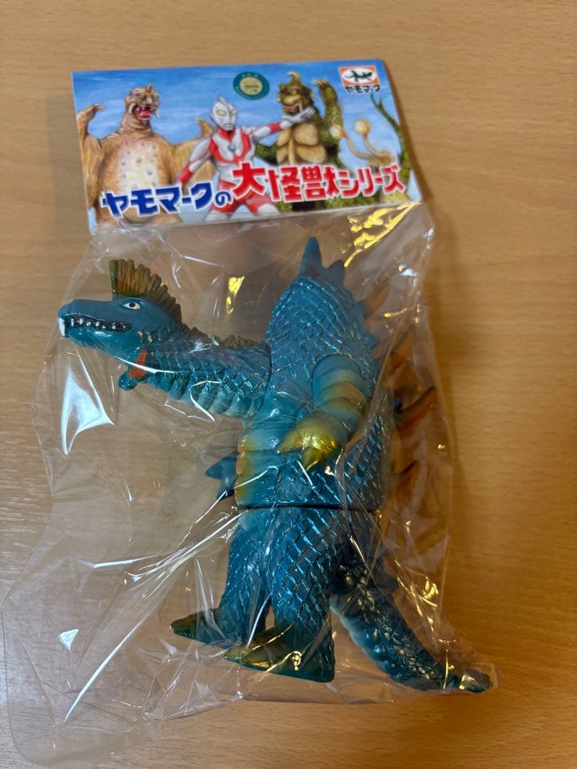 ヤモマーク フェミゴン