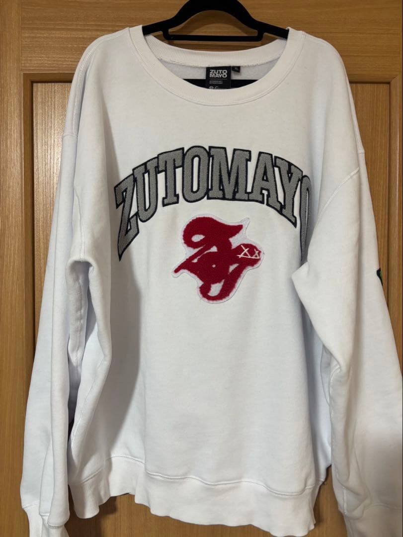 ずとまよ 白トレーナー スウェット 当たり