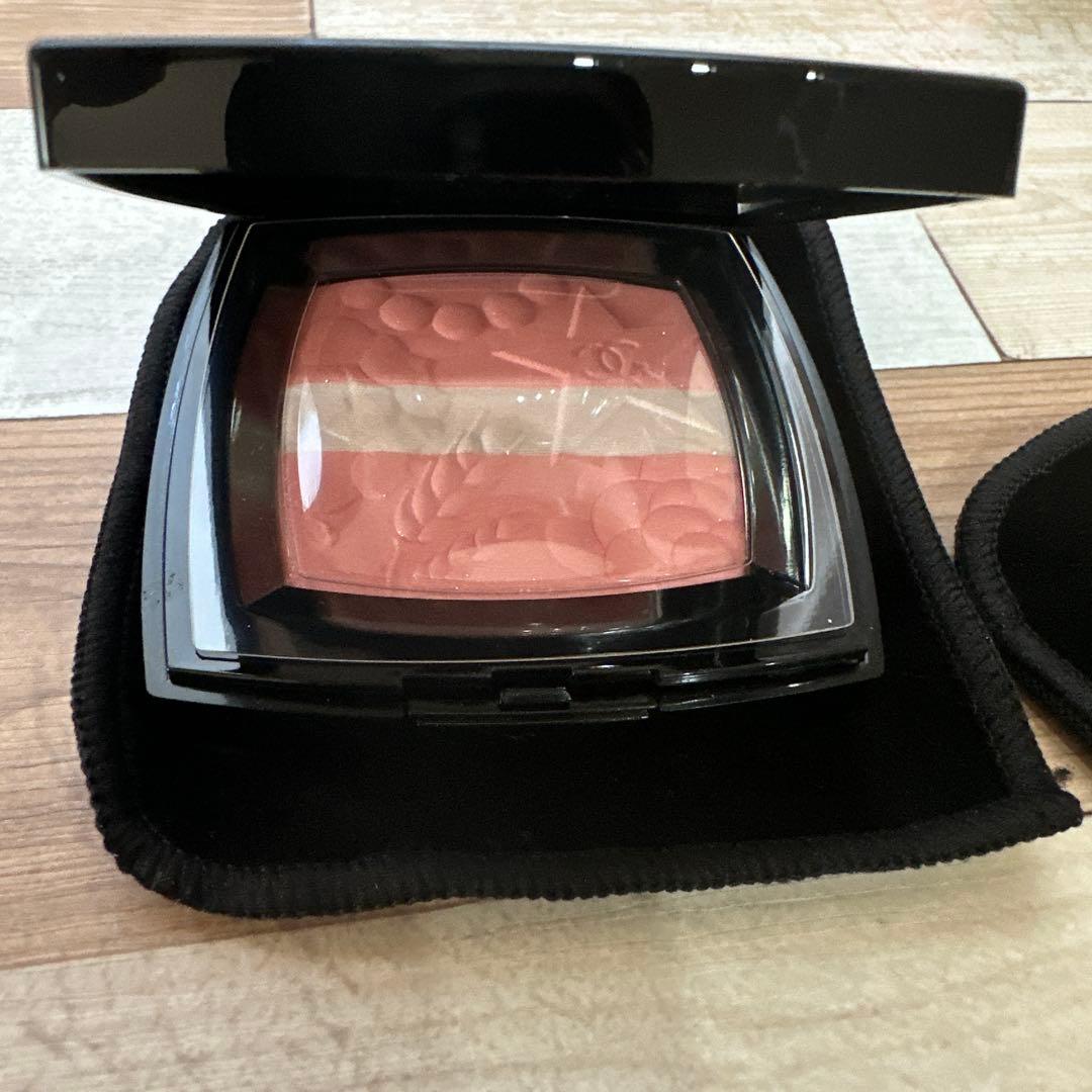 シャネル♡CHANEL ホリデーコレクション2025 ♡フェイスカラー♡977