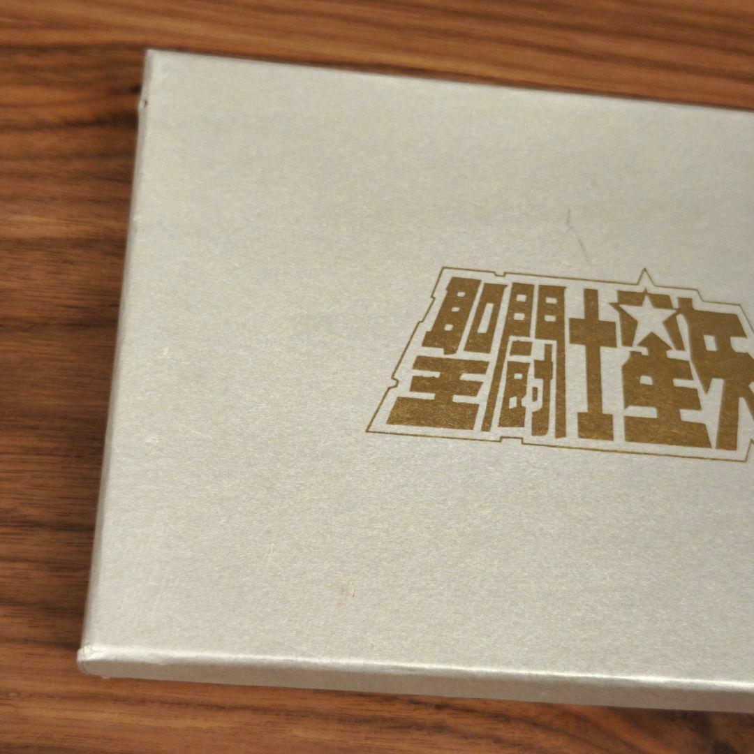 聖闘士星矢　ピンズコレクション　20個セット