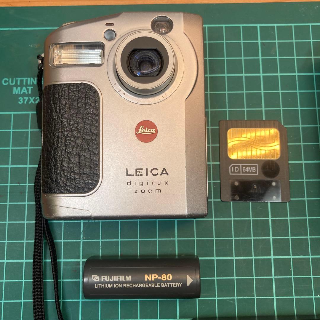LEICA digiiux、FUJIFILM FINEPIX 1700Zジャンク