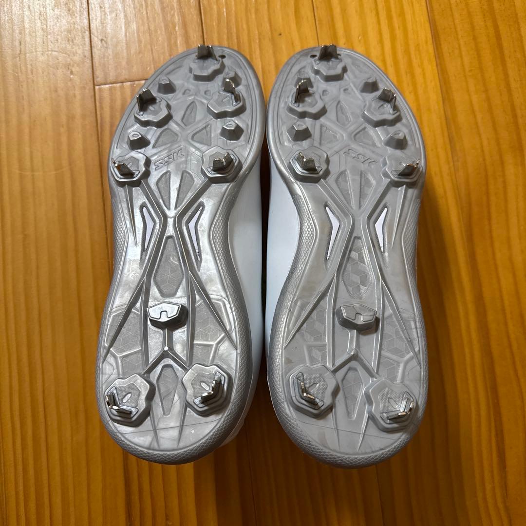 野球スパイク　SSF3200 ホワイト スパイクシューズ 27.5cm