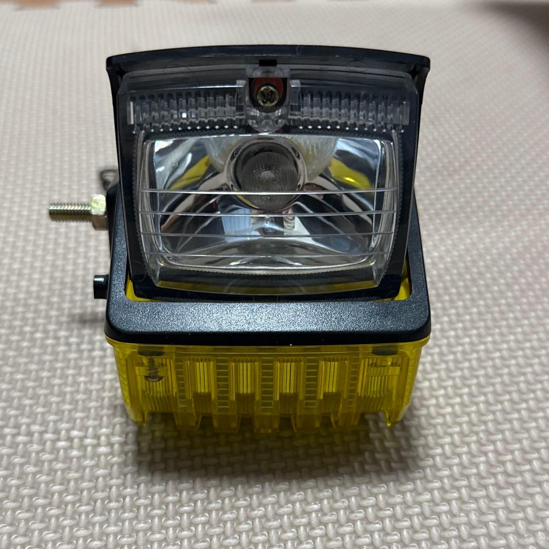 レア　スーパーカー自転車　リトラクタブルライト