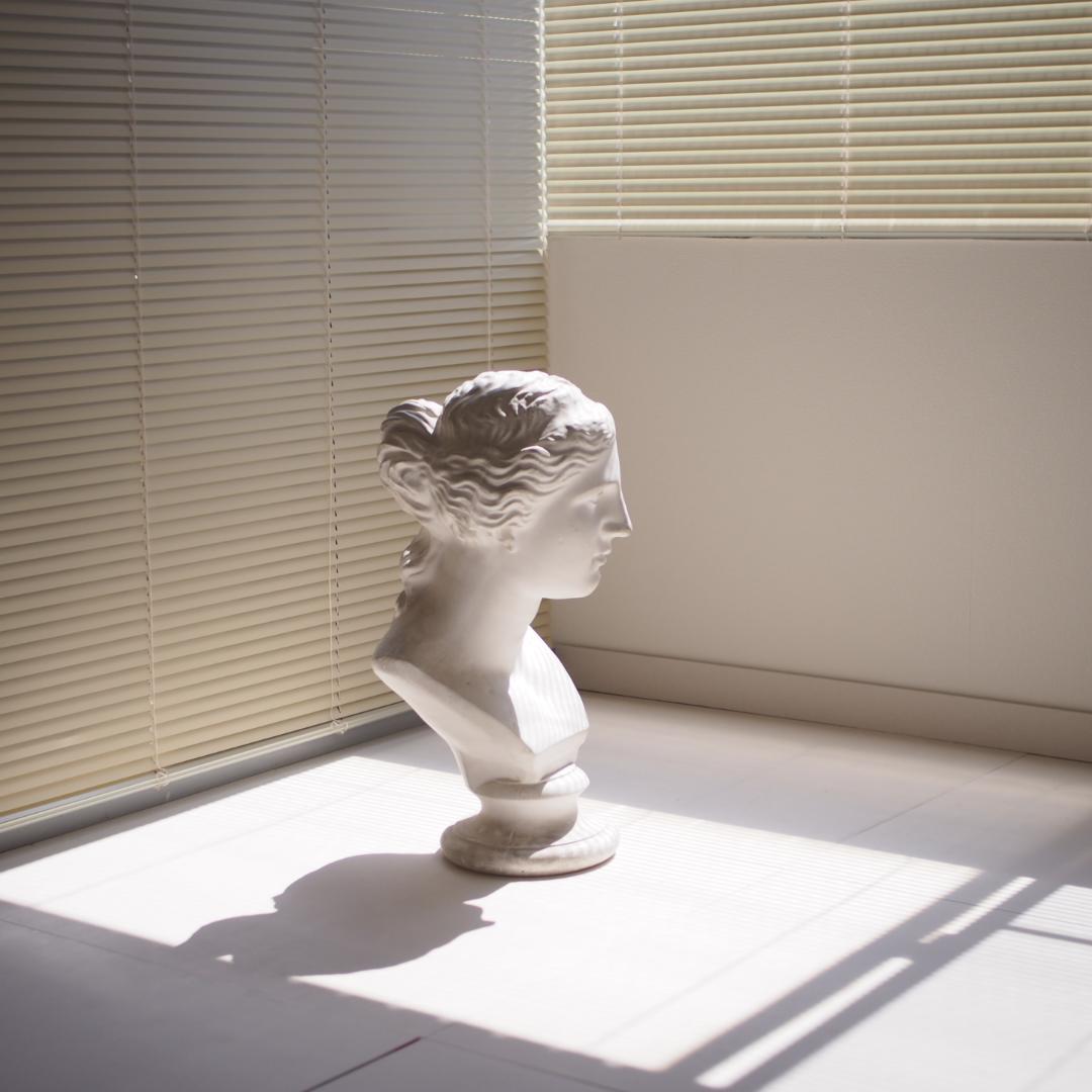 ミロのヴィーナス胸像 石膏像 美術品