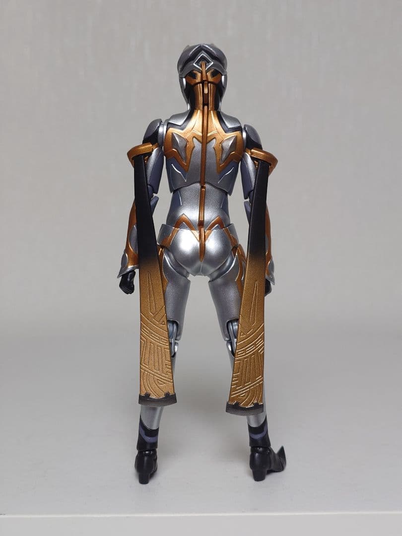 【しー】SHFiguartsウルトラマンリブット&レグロス&カルミラセット