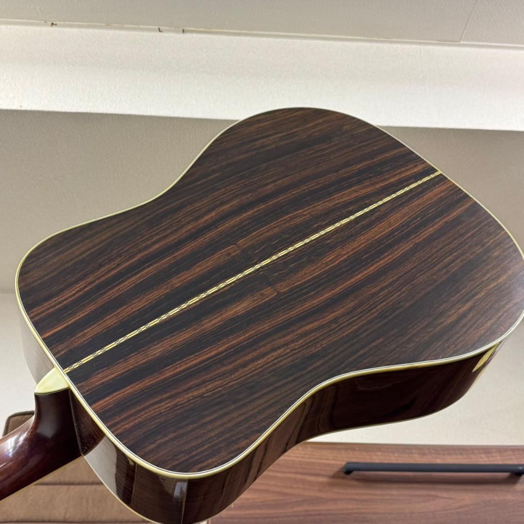 ☆☆Morris　アコースティックギター　W-30　ハードケース付き　モーリス