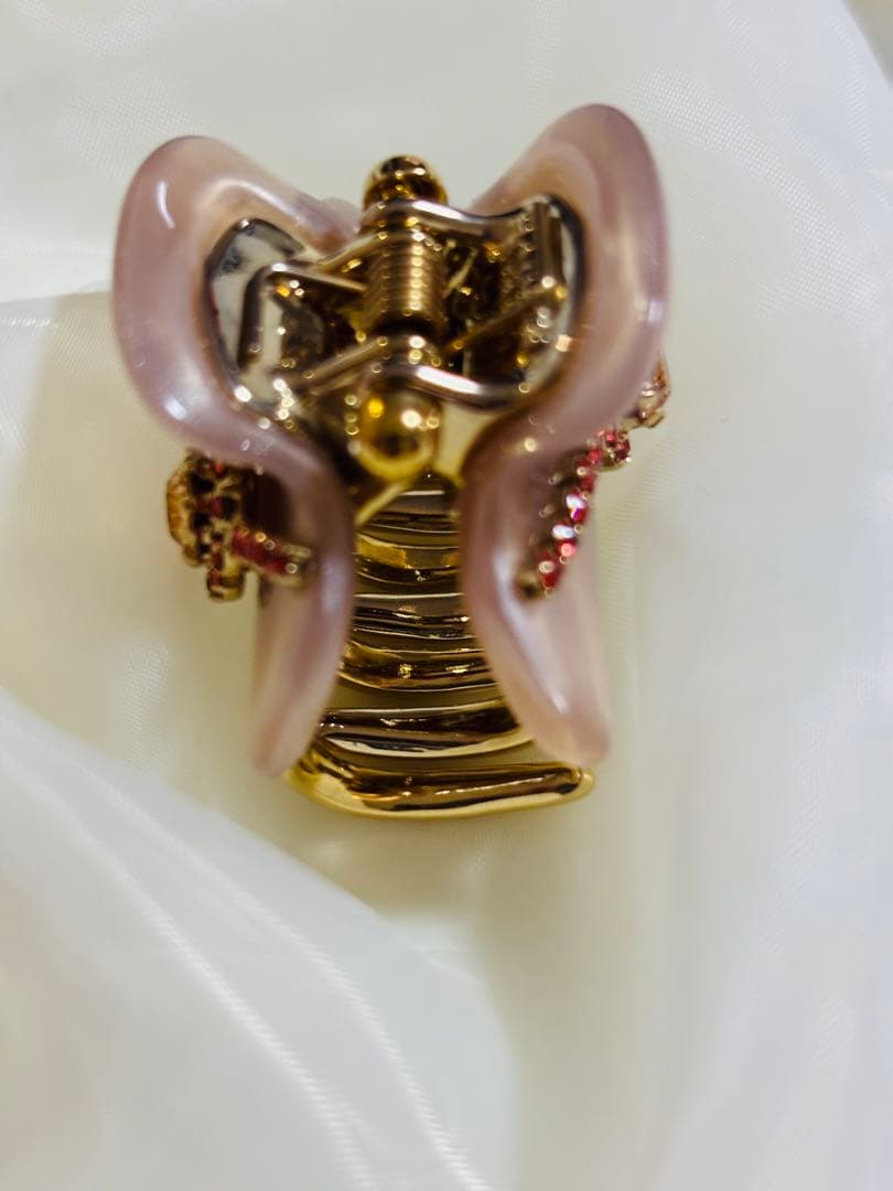 【極美品】acca クリップ　スワロフスキー　ヘアクリップ