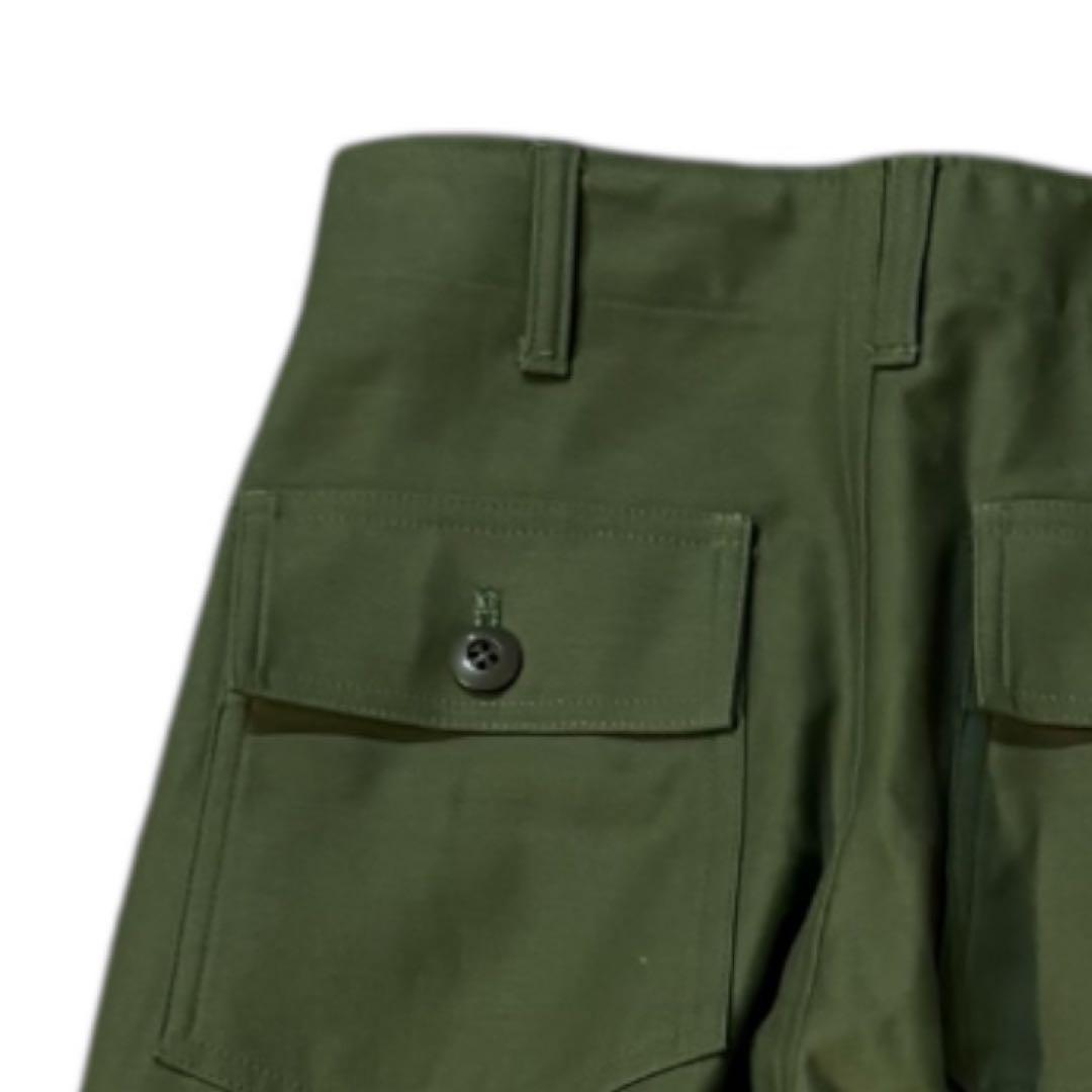 【試着のみ】シンゾーン　ベイカーパンツ　カーキ　32