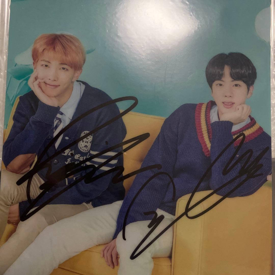 防弾少年団　BTS Happy Ever After サイン入りクリアファイル