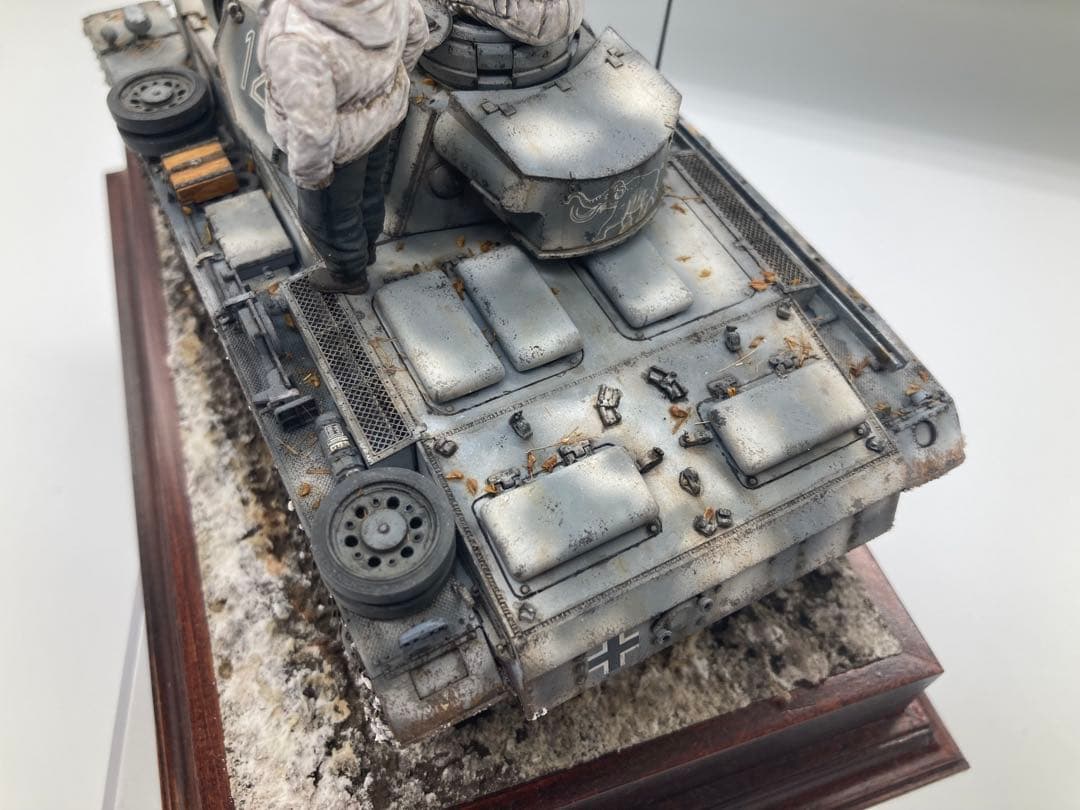 戦車完成品 1/35 3号戦車L型 ヴィネット全塗装済み完成品