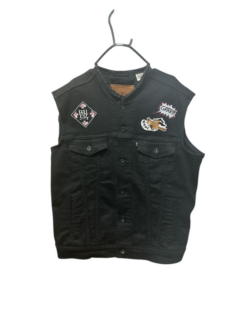 LEVI'Sメンズベスト刺繍パッチ付き