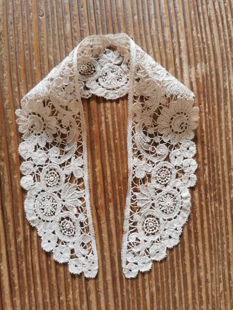 アンティーク ポワンドローズ ロゼッタ ボビン＆ニードルワークレース 付け襟