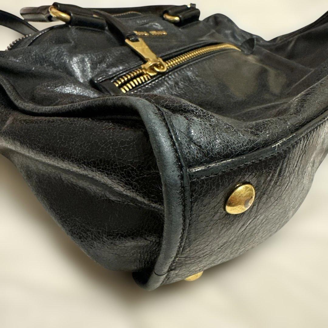 miu miu ミュウミュウ　ハンドバッグ　ショルダー　黒