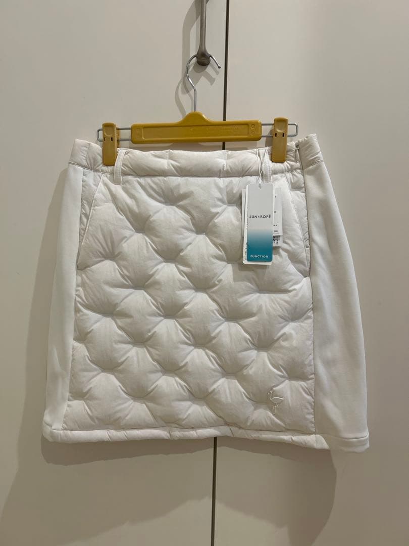 【新品】JUN＆ROPE ❣️伸縮素材❣️ダウン キルティング スカート L