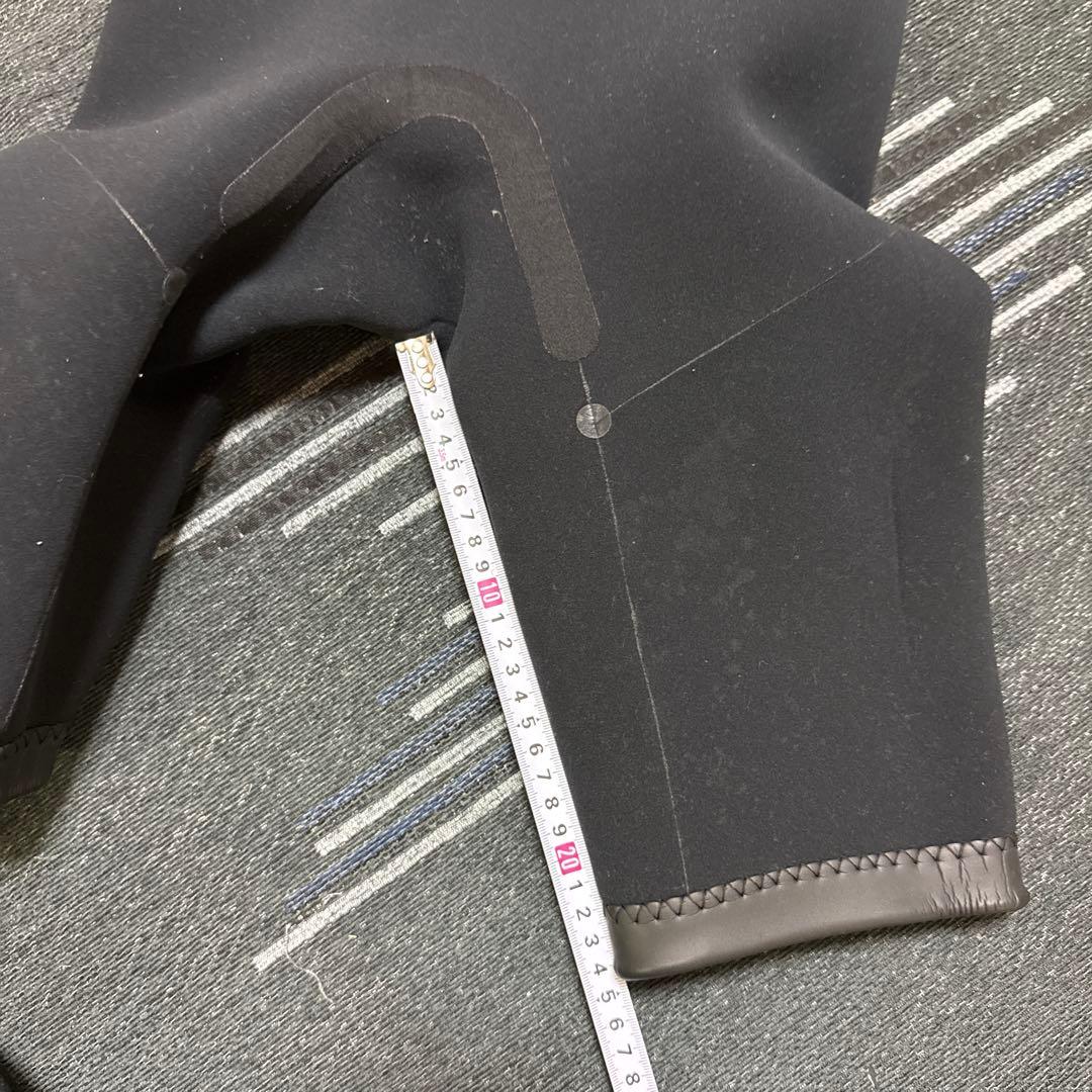 DOVE ウェットスーツ ネイビー＆ブルー 2mm ロンスプ