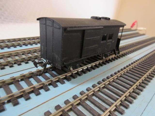 C形タンクが牽引する 無蓋貨車 8点セット　HOゲージ（金属製）