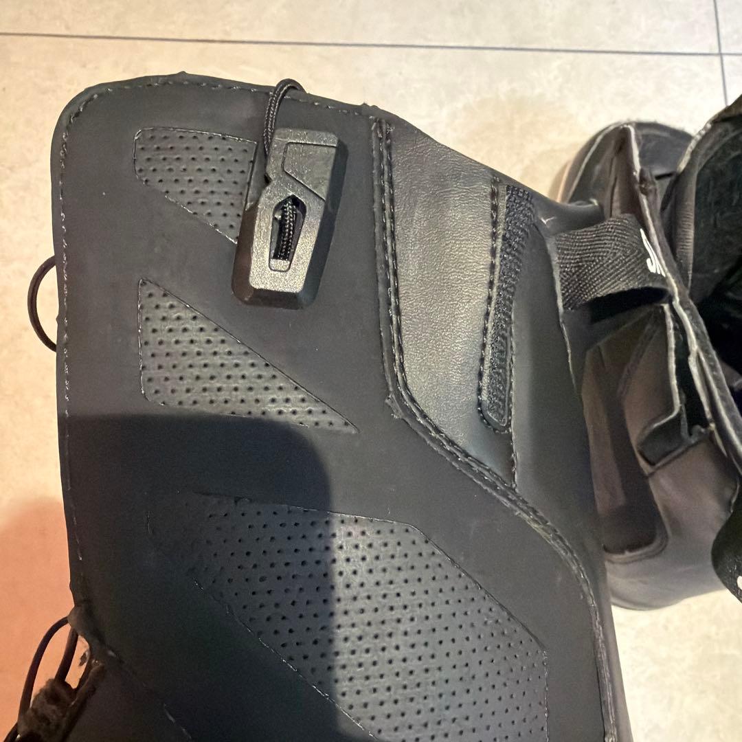 Salomon LAUNCHスノーボードブーツ ブラック