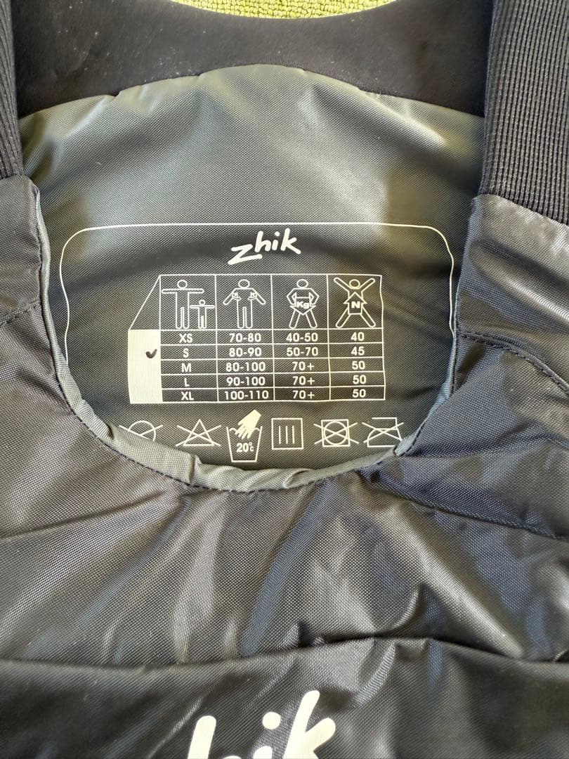 Zhik ライフジャケット S