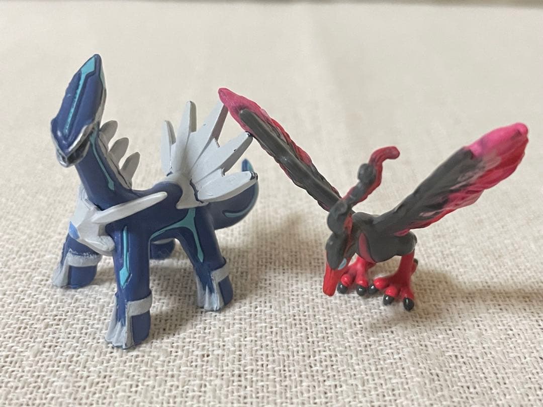 ポケモン　ミニフィギュアなど　ピカチュウ　ルギア　メガリザードンX ヘラクロス