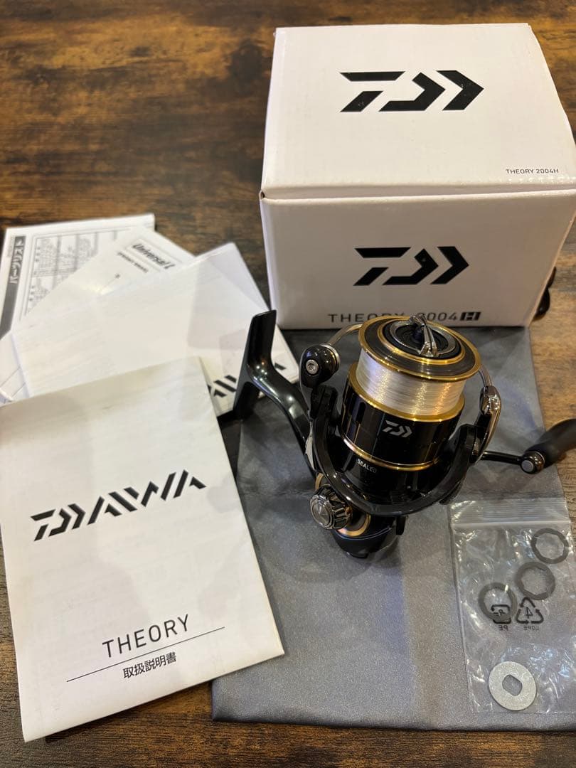 DAIWA THEORY 2004H スピニングリール