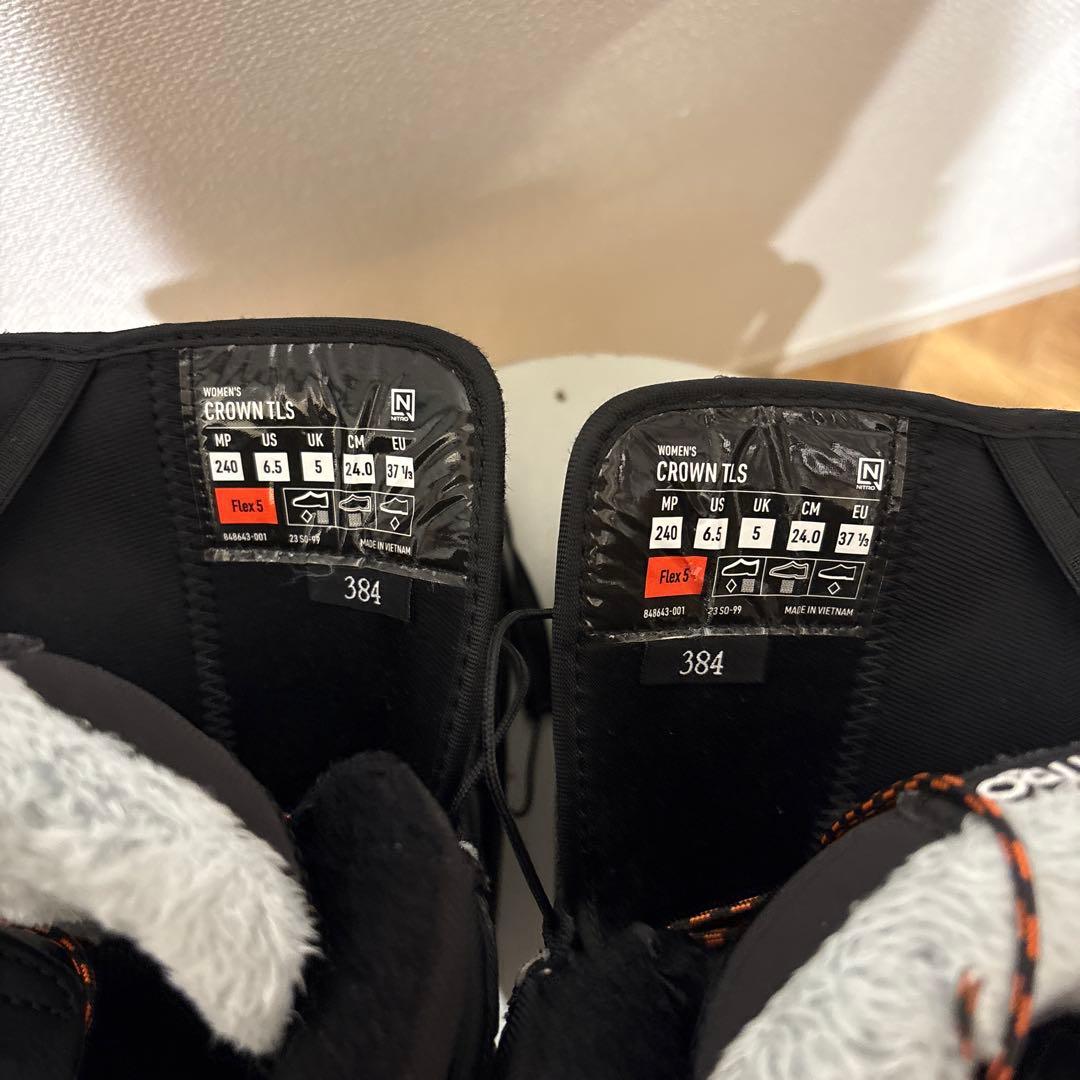 23-24 NITRO CROWN 24 ナイトロ　クラウン　スノーボードブーツ