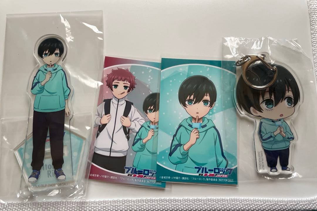 ブルーロック　アニメイト Blu-ray 特典　幼少期 糸師凛 アクリルスタンド