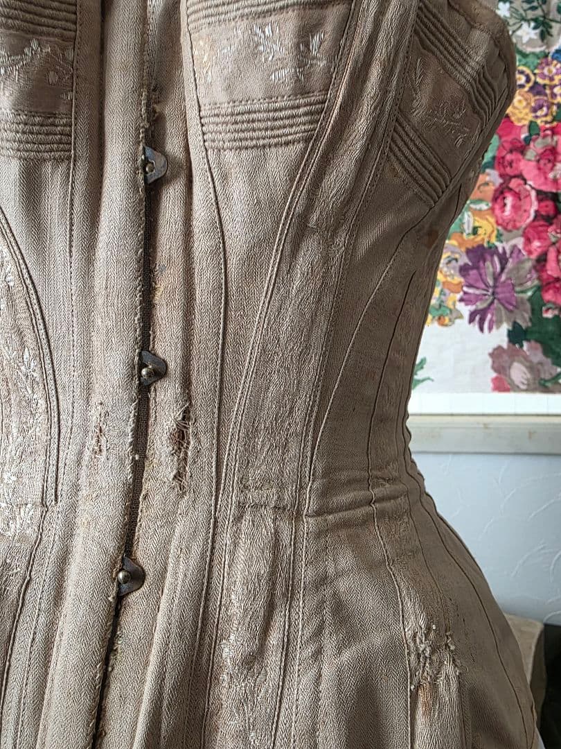 アンティークコルセット