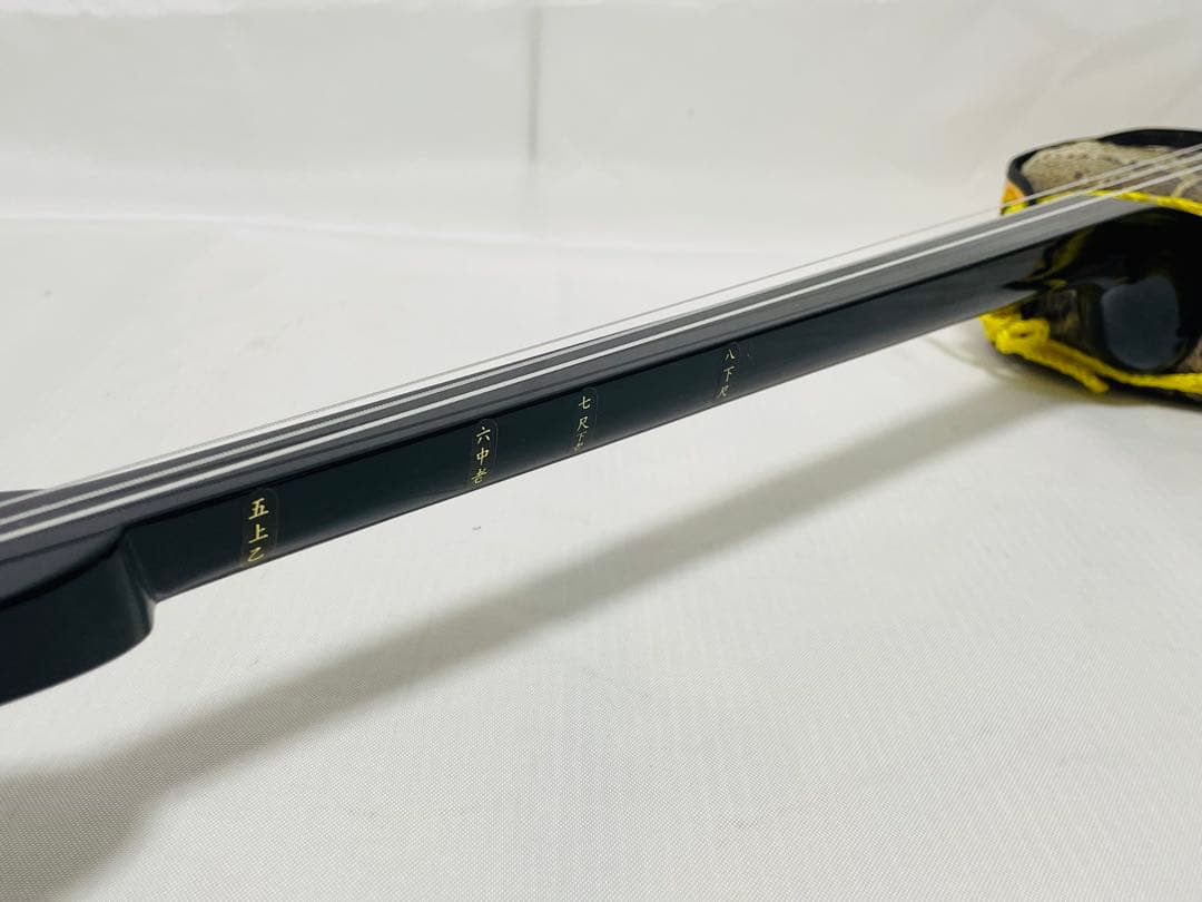 ちゅら咲　三線 本皮 本革 蛇皮 蛇革 琉球 沖縄 楽器　ソフトケース付き