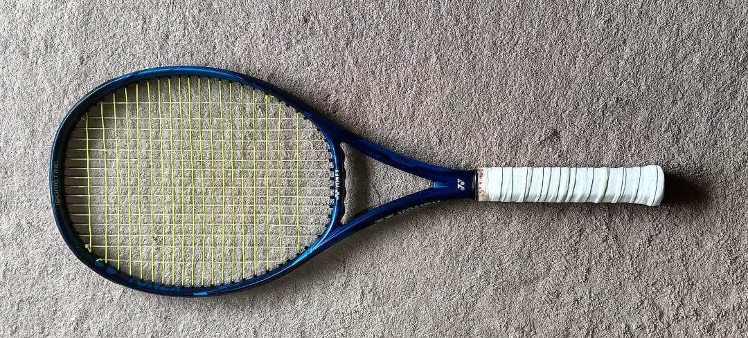 ヨネックス　EZONE98 グリップサイズ3　(値下げしました）