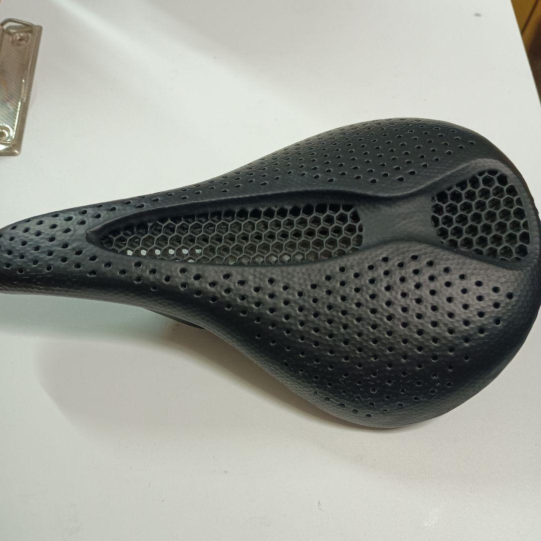 BUCKLOS 3Dプリントカーボンレール サドル