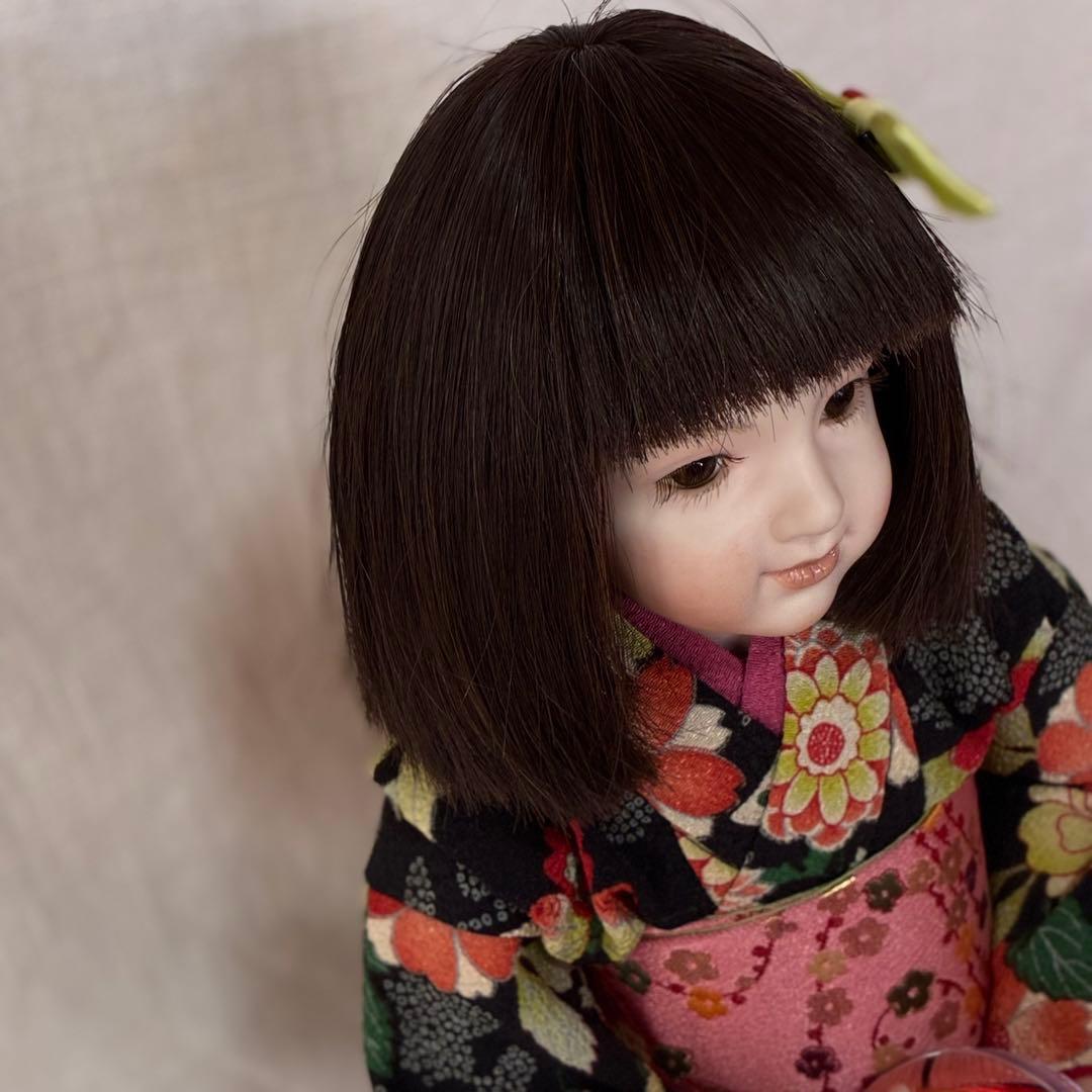 三輪輝子　市松人形