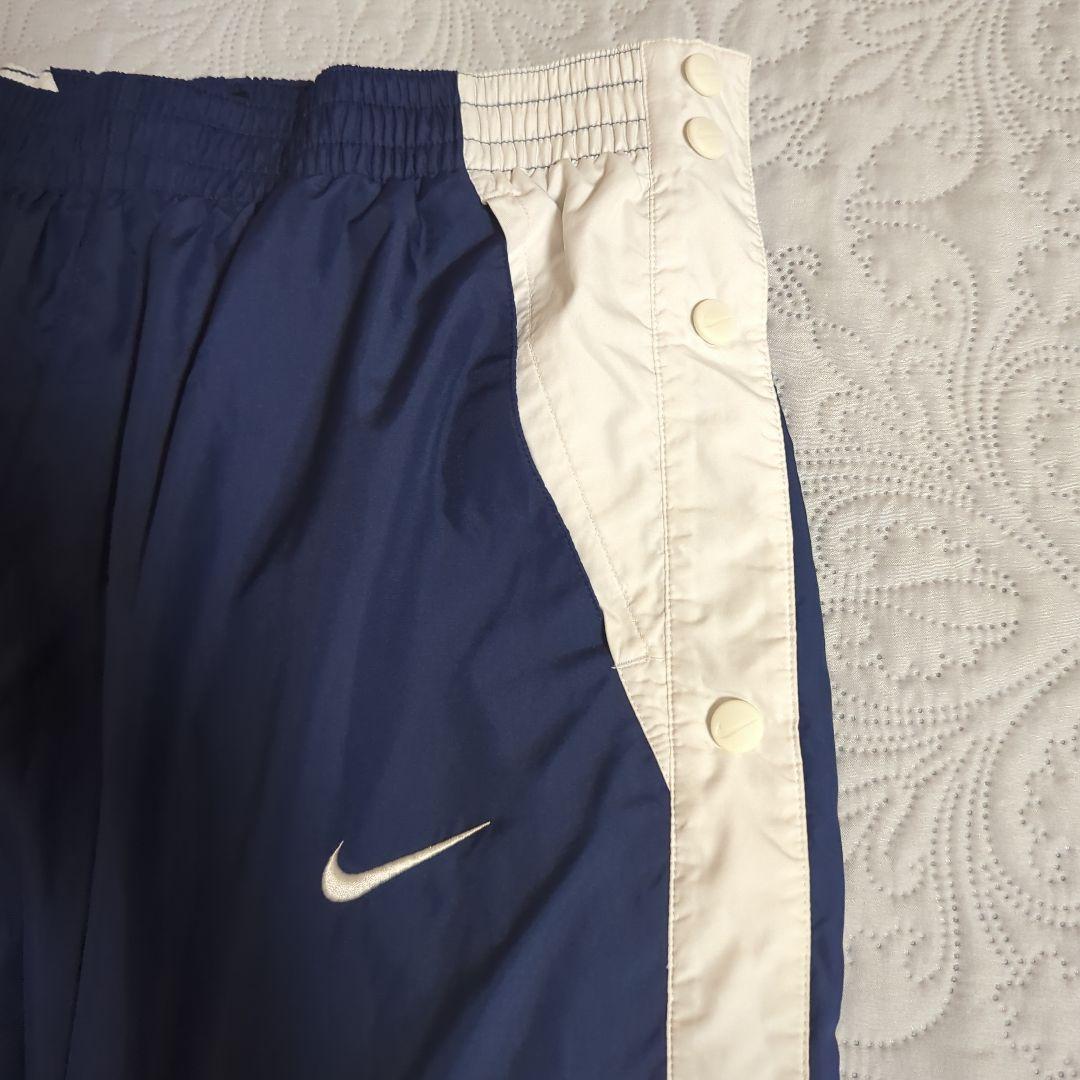 00s　ナイキ　トレーニングフェア　上下　XL　ジャージ　バスケ　部活　白　紺