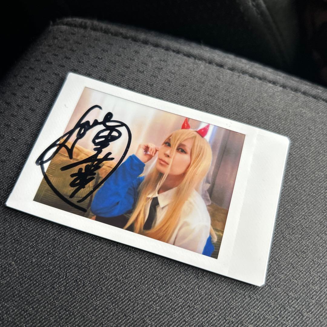 愛内里菜　直筆サイン　チェキ
