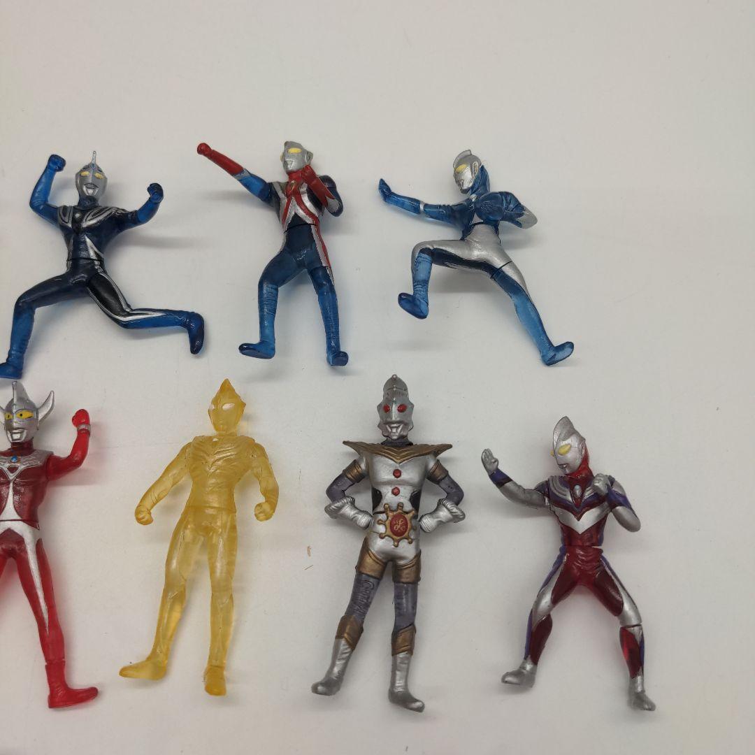ウルトラマン　キャラエッグ　クリアバージョン　　17体セット
