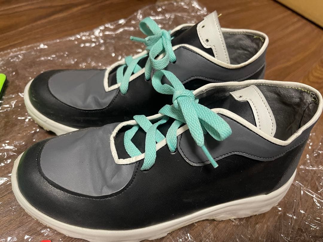 即発送　ブルーアーカイブ　コスプレ　ウィッグ　ヘイロー　カバン　靴　砂狼シロコ