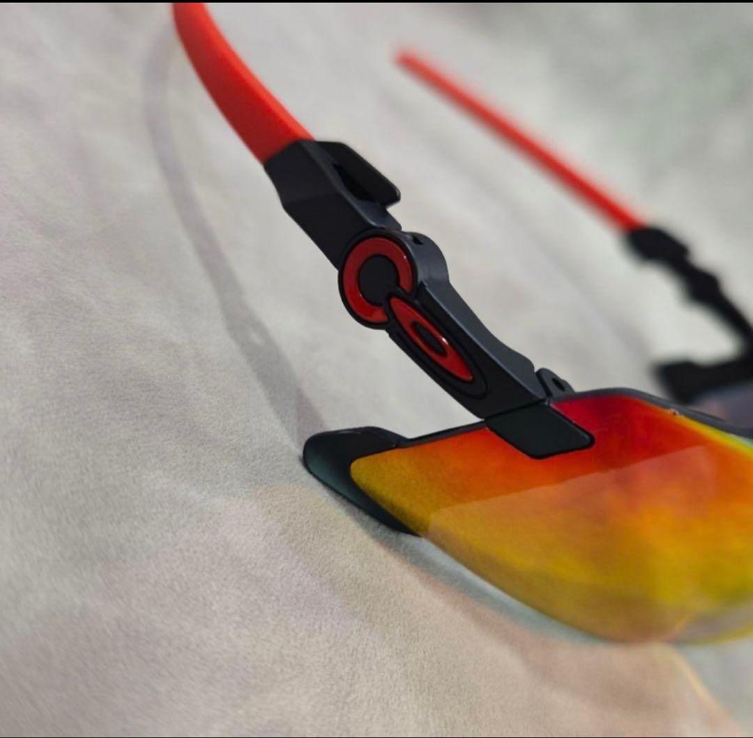 OAKLEY モデル ケイト RED