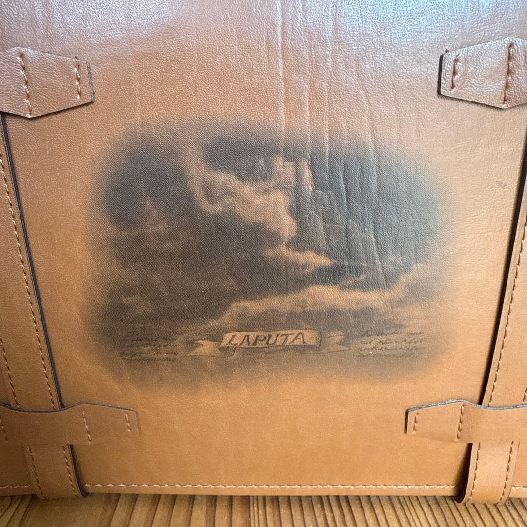 ラピュタトランク クラシックなブラウンレザーケース