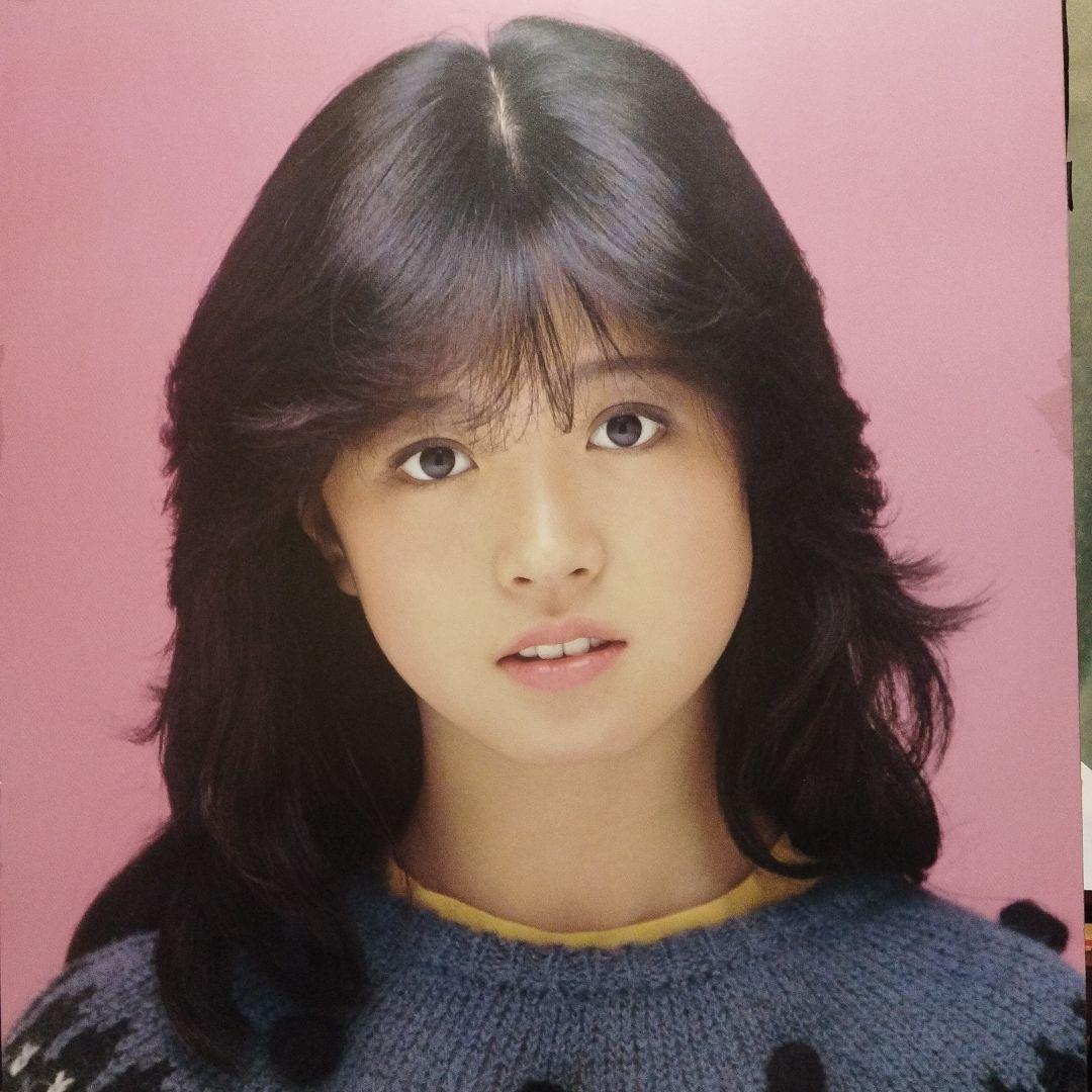 中森明菜　当時物　パネルポスター　高さ90cm 横幅60cm 大き目