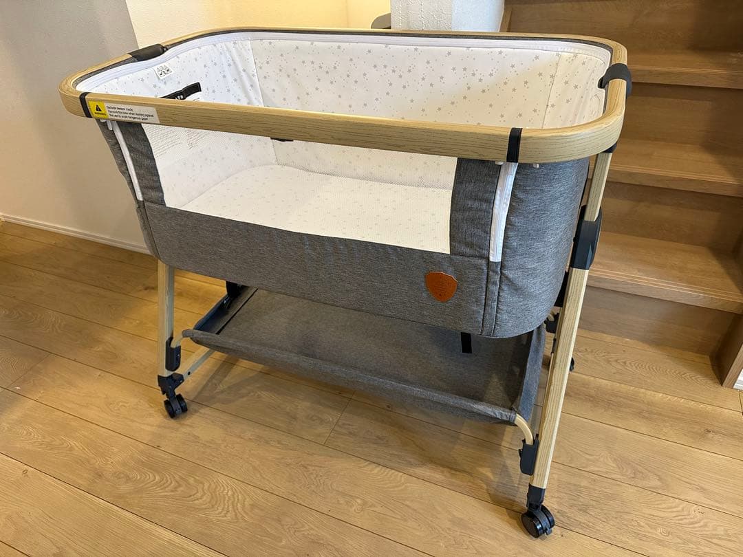 ベビーベッド　HZDMJ