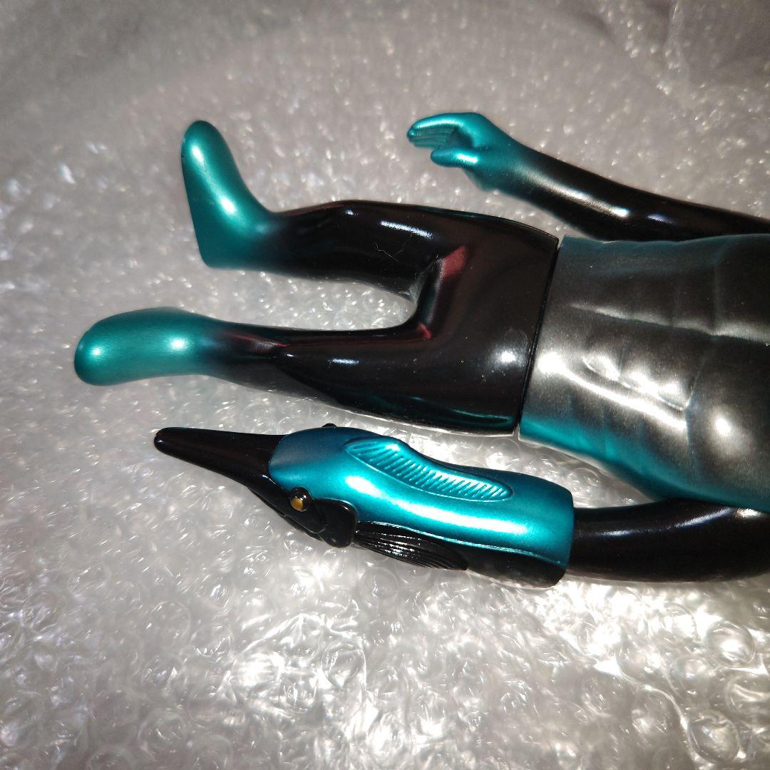 パンクドランカーズ　鮫人　ソフビ　黒/緑