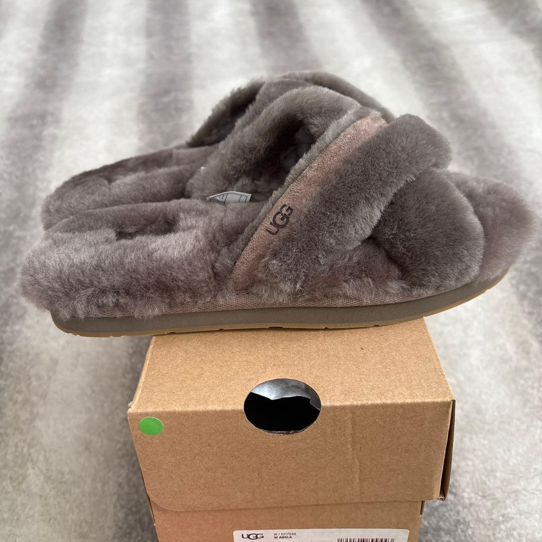 UGG スリッパ　サンダル　23センチ ABELA グレー