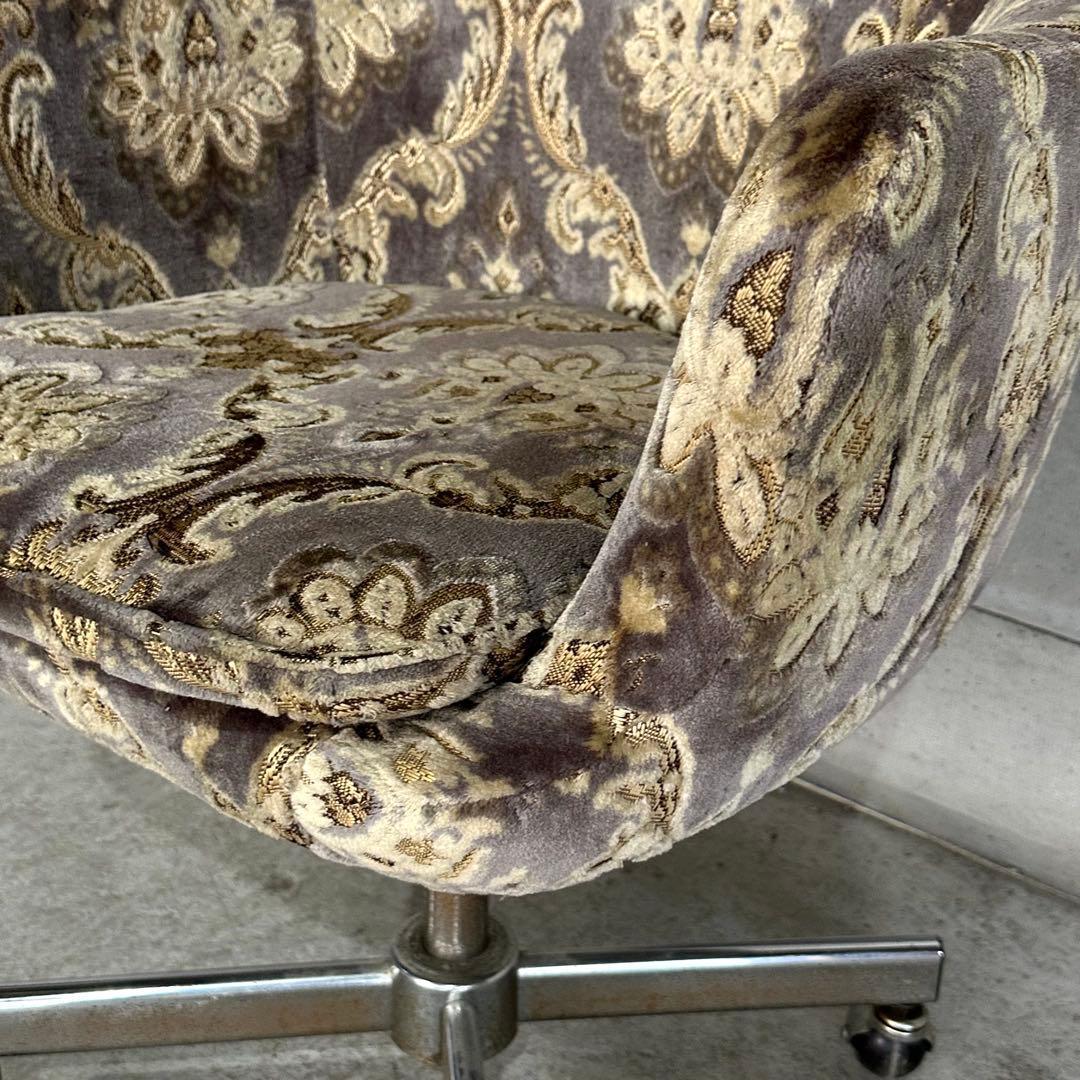 昭和レトロ ヴィンテージ ラウンジチェア 回転式 昇降 キャスター付 ダマスク柄