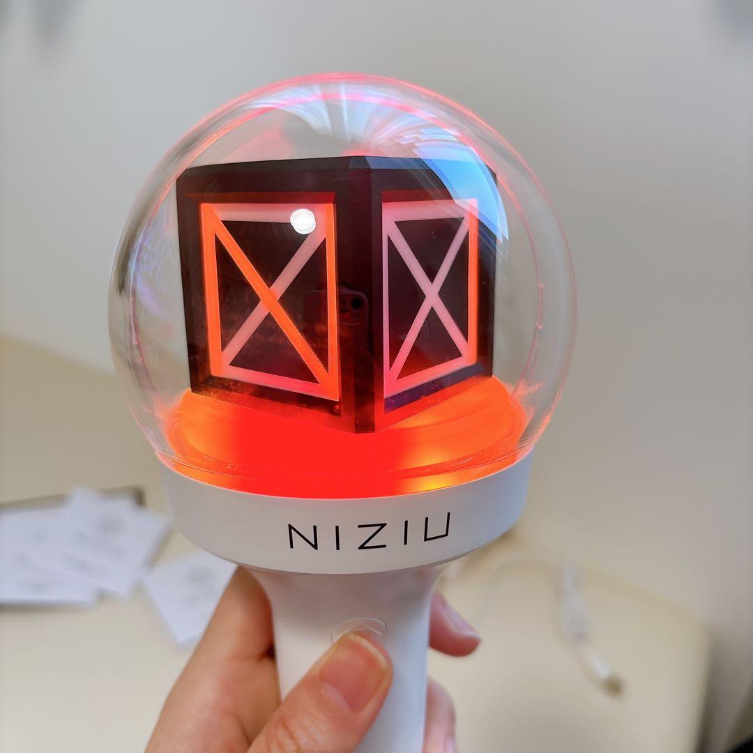 早い者勝ち‼️NiziU 公式ペンライトOFFICIAL LIGHT STICK