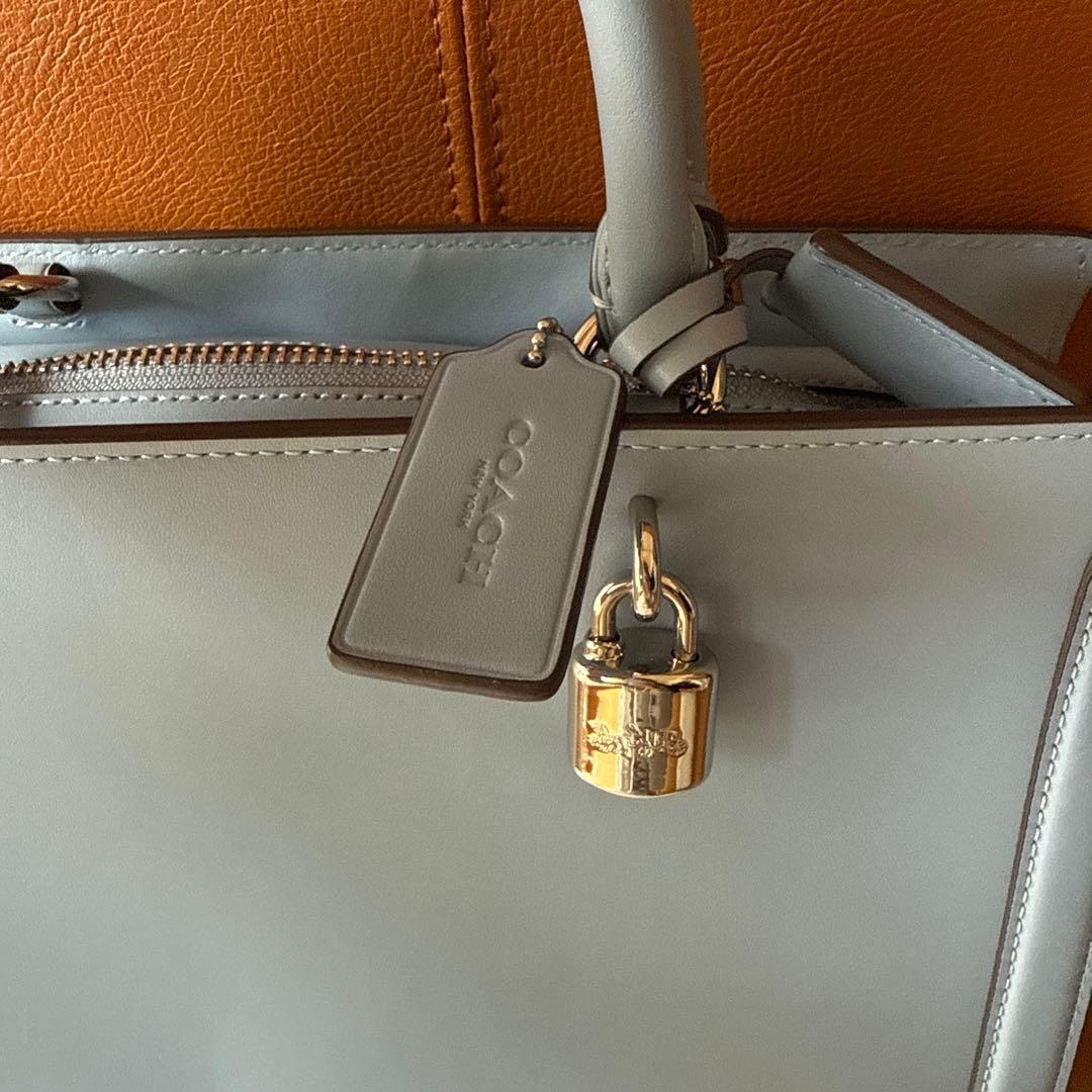 COACH ブルーハンドバッグ フォーマルバッグ