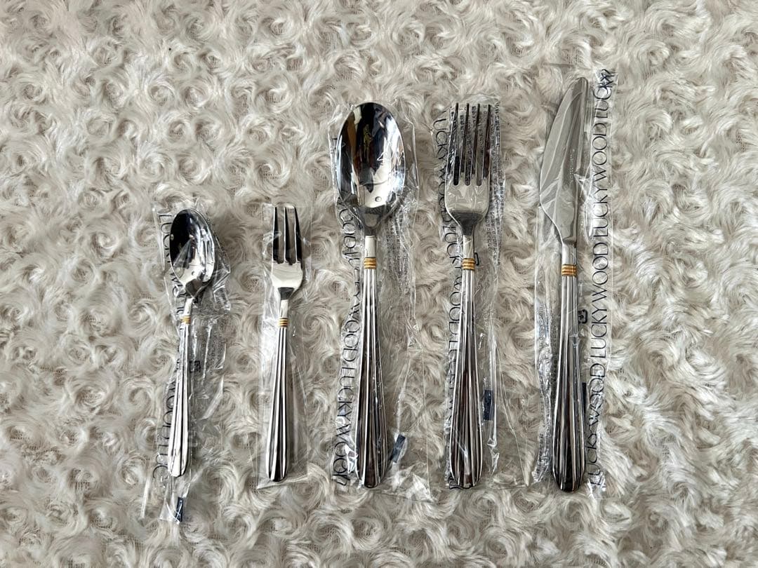 ラッキーウッド カトラリーセット　サントラル（金彩）ディナーセット〈25本〉