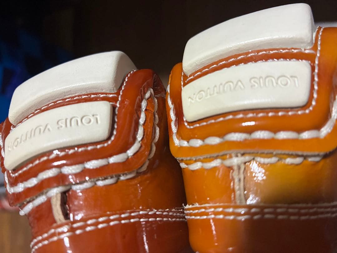 Louis Vuitton オレンジ ローファー