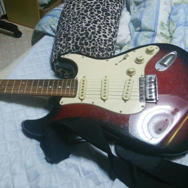 ヤマハのギター